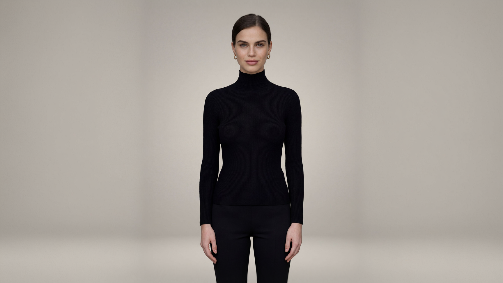 Cashmere Turtle Neck Sweater - Black