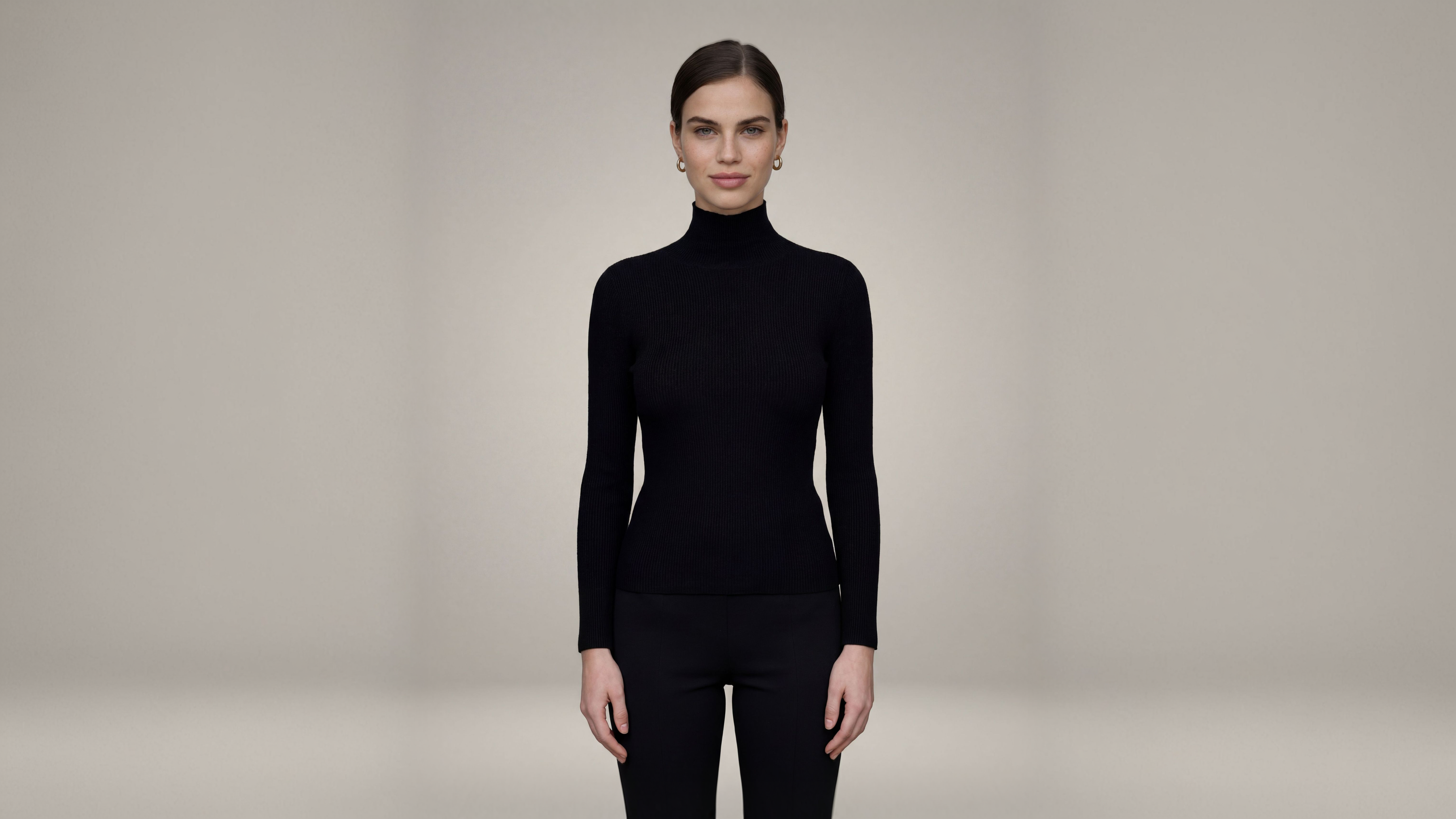 Cashmere Turtle Neck Sweater - Black