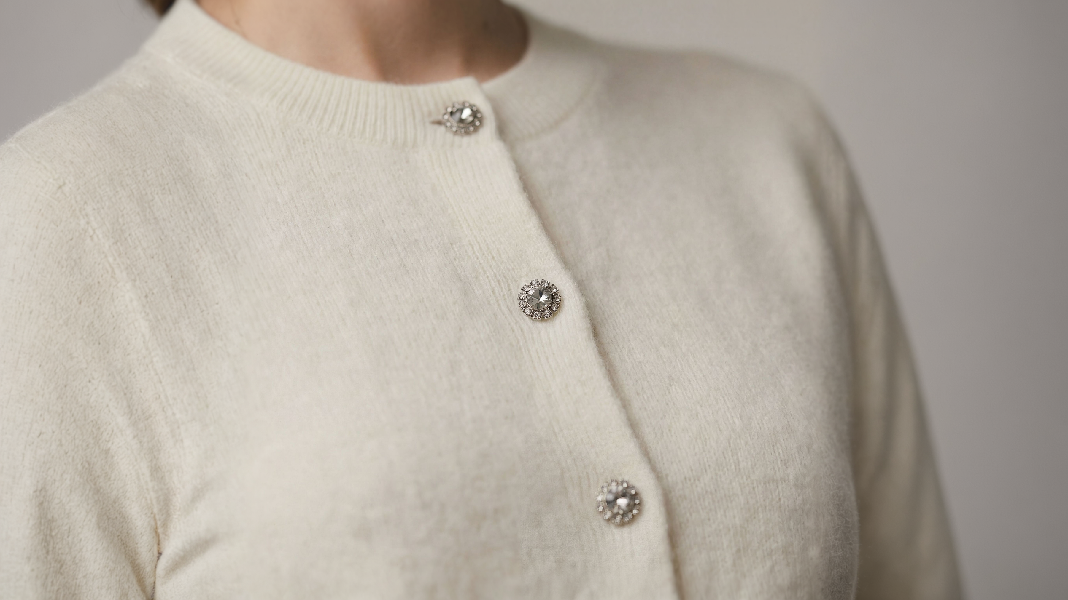 Cashmere & Fox Cardigan - White