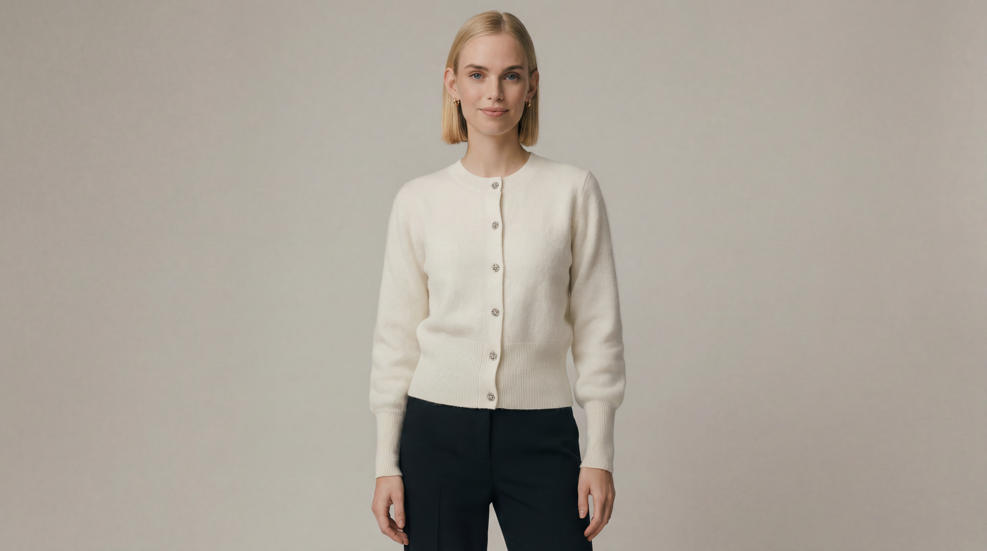 Cashmere & Fox Cardigan - White