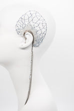 Load image into Gallery viewer, Iced Net Earcuff
