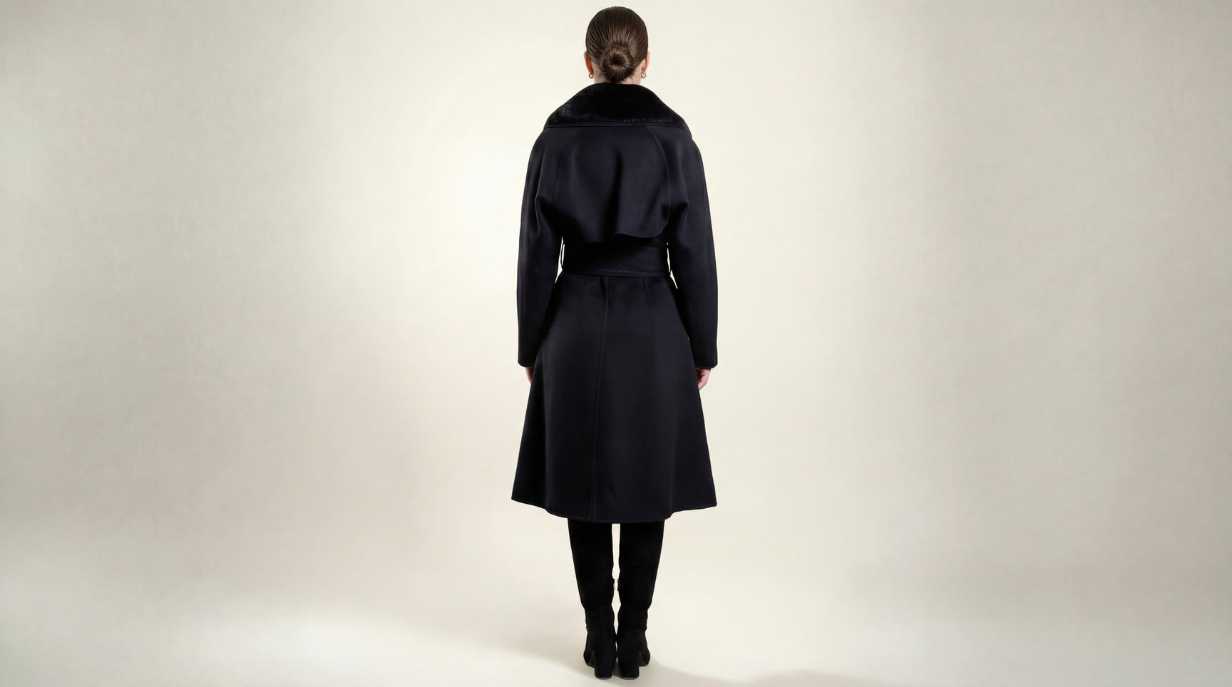 Demi-Couture Overcoat with Fur Collar - Black