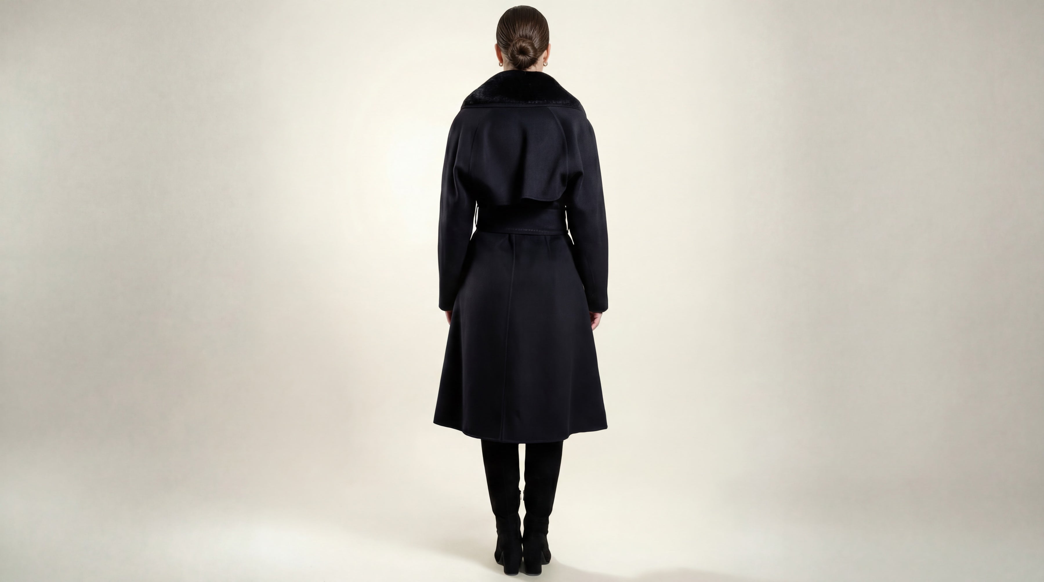 Demi-Couture Overcoat with Fur Collar - Black