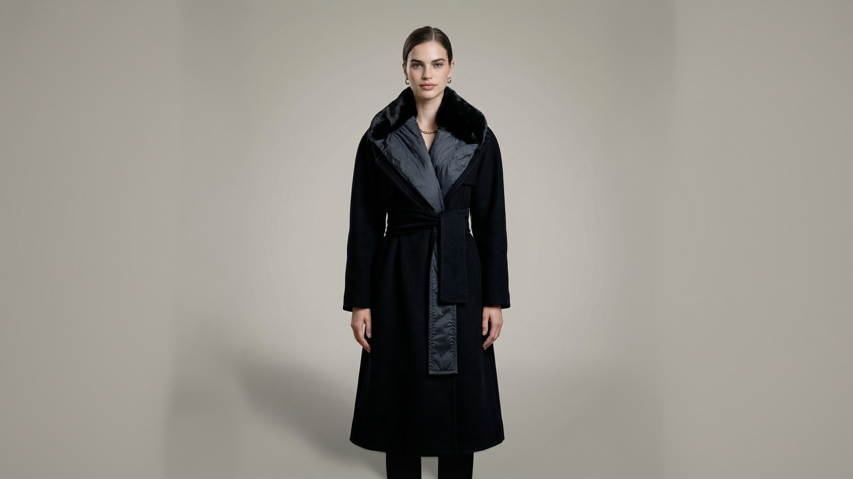 Demi-Couture Overcoat with Fur Collar - Black