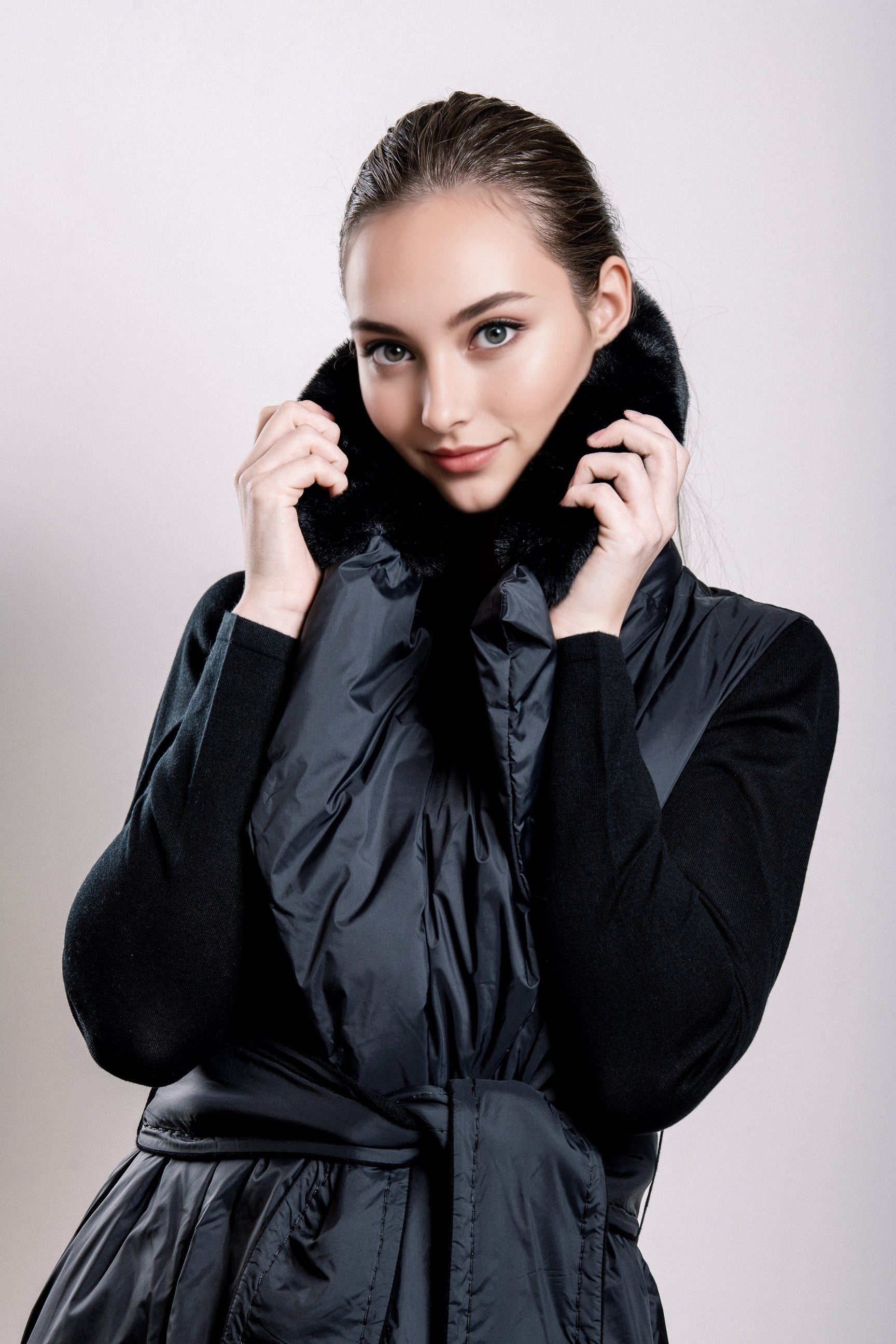 Demi-Couture Overcoat with Fur Collar - Black