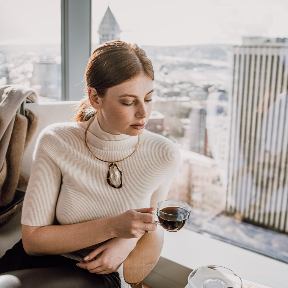 100% Cashmere Short Sleeve Turtle Neck Sweater - Nature White