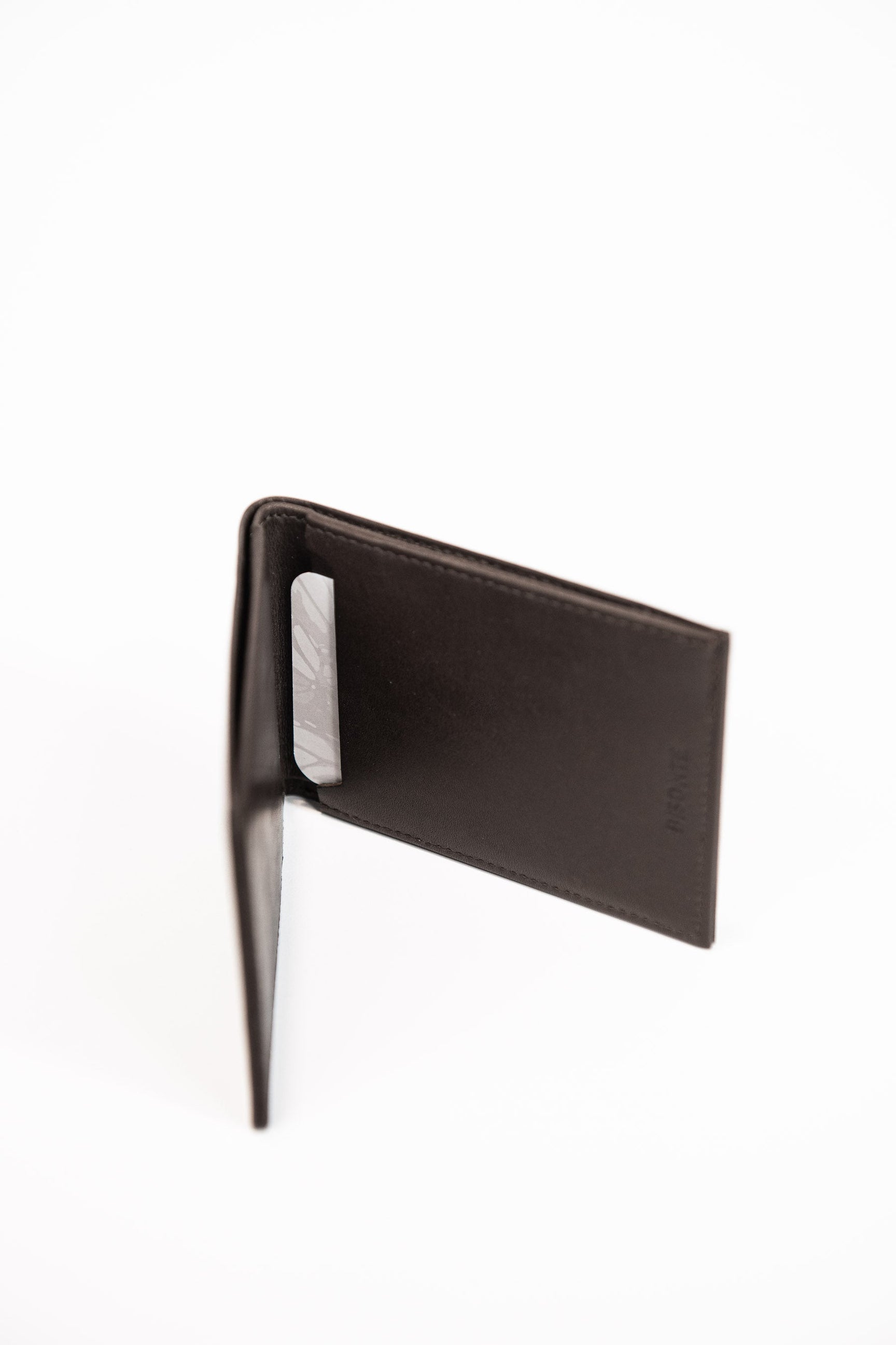 Men's brown smooth leather wallet