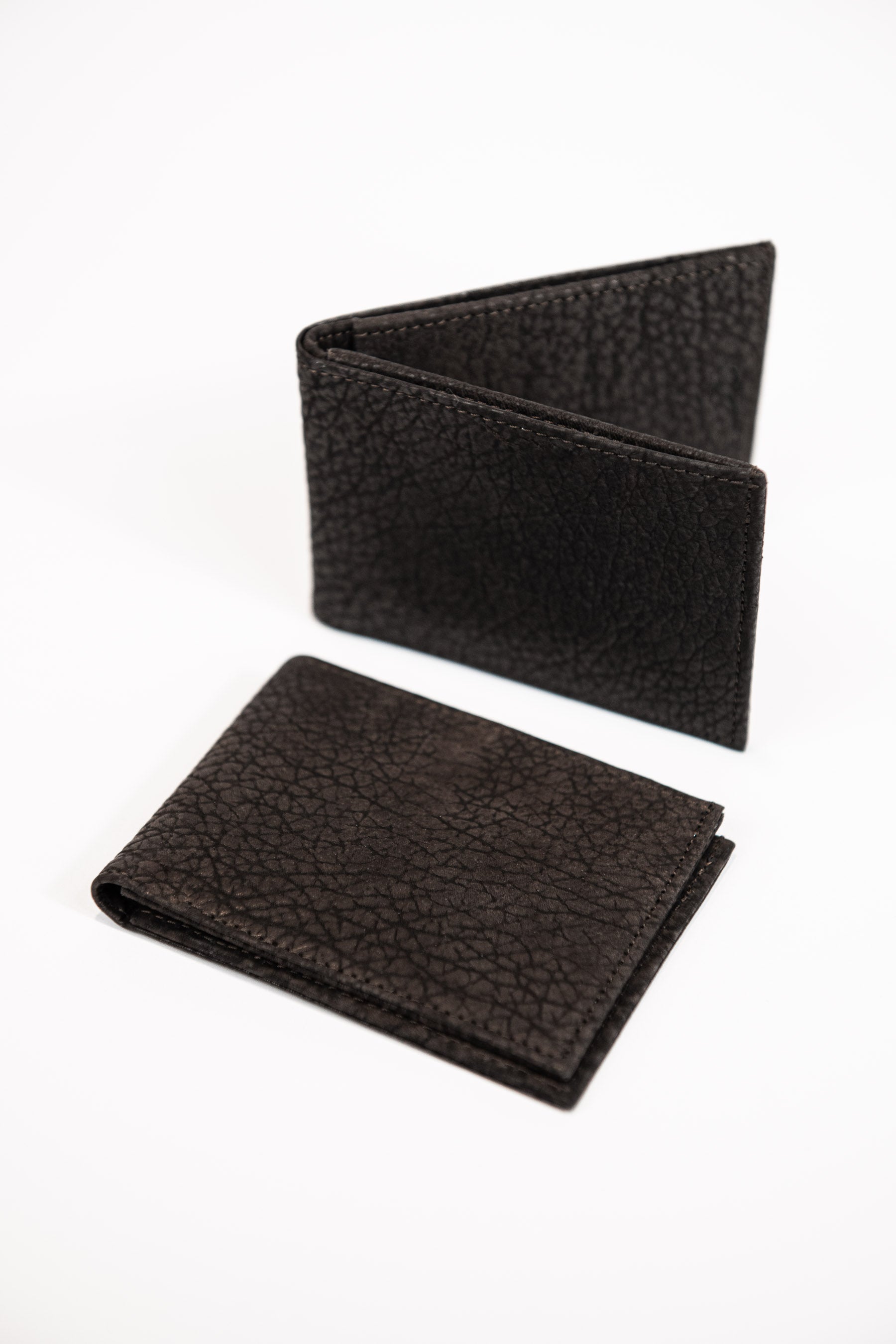 Men's black full grain leather wallet