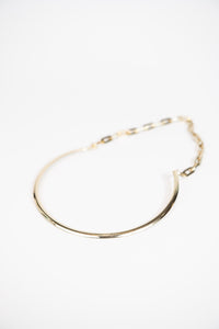 Gold metal chainlink collar necklace