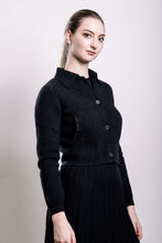 Load image into Gallery viewer, Cashmere &amp; Yarn Cropped Jacket
