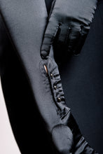 Load image into Gallery viewer, Silk Opera Gloves - Black