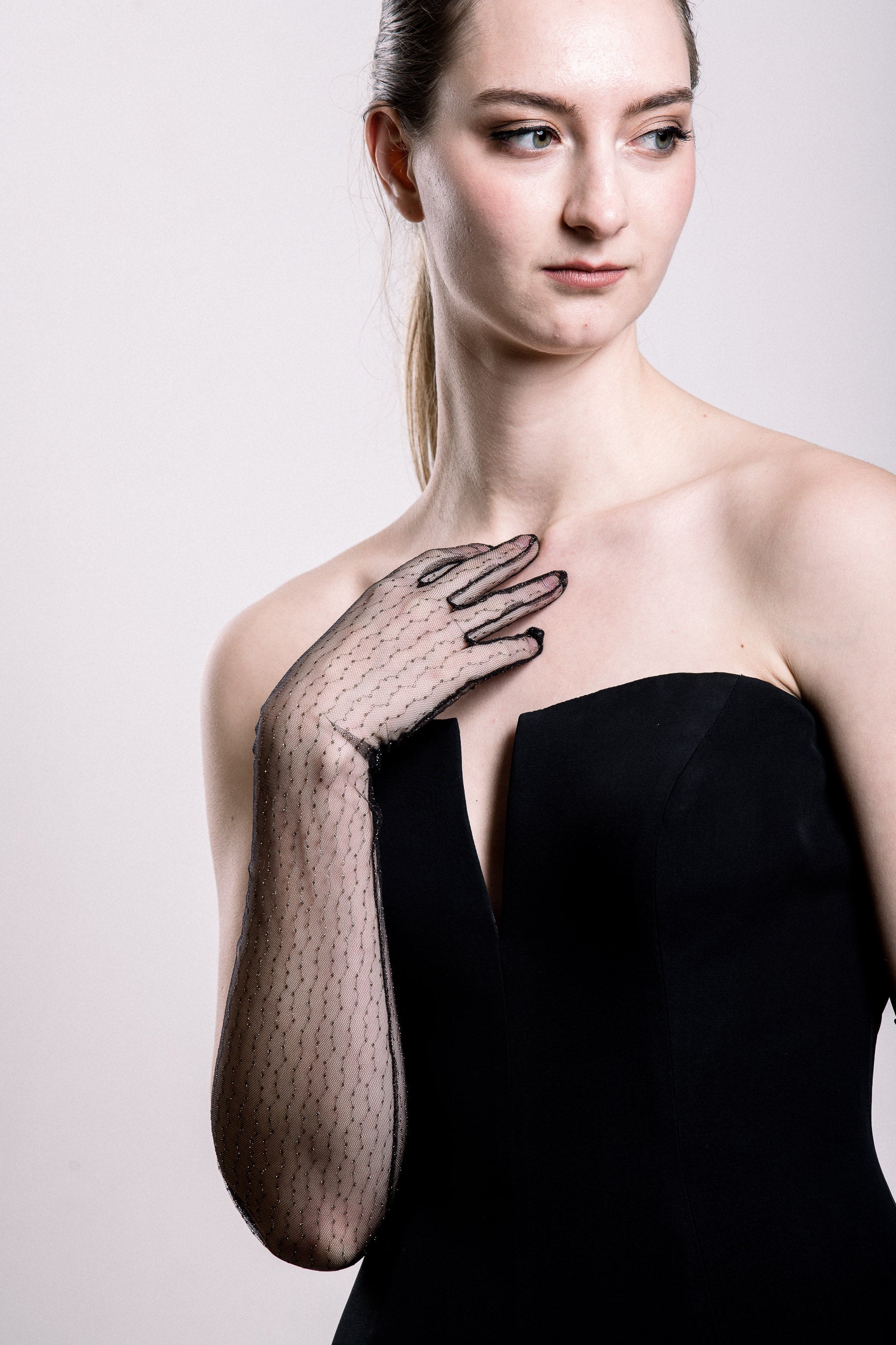 Sheer Opera Gloves - Black