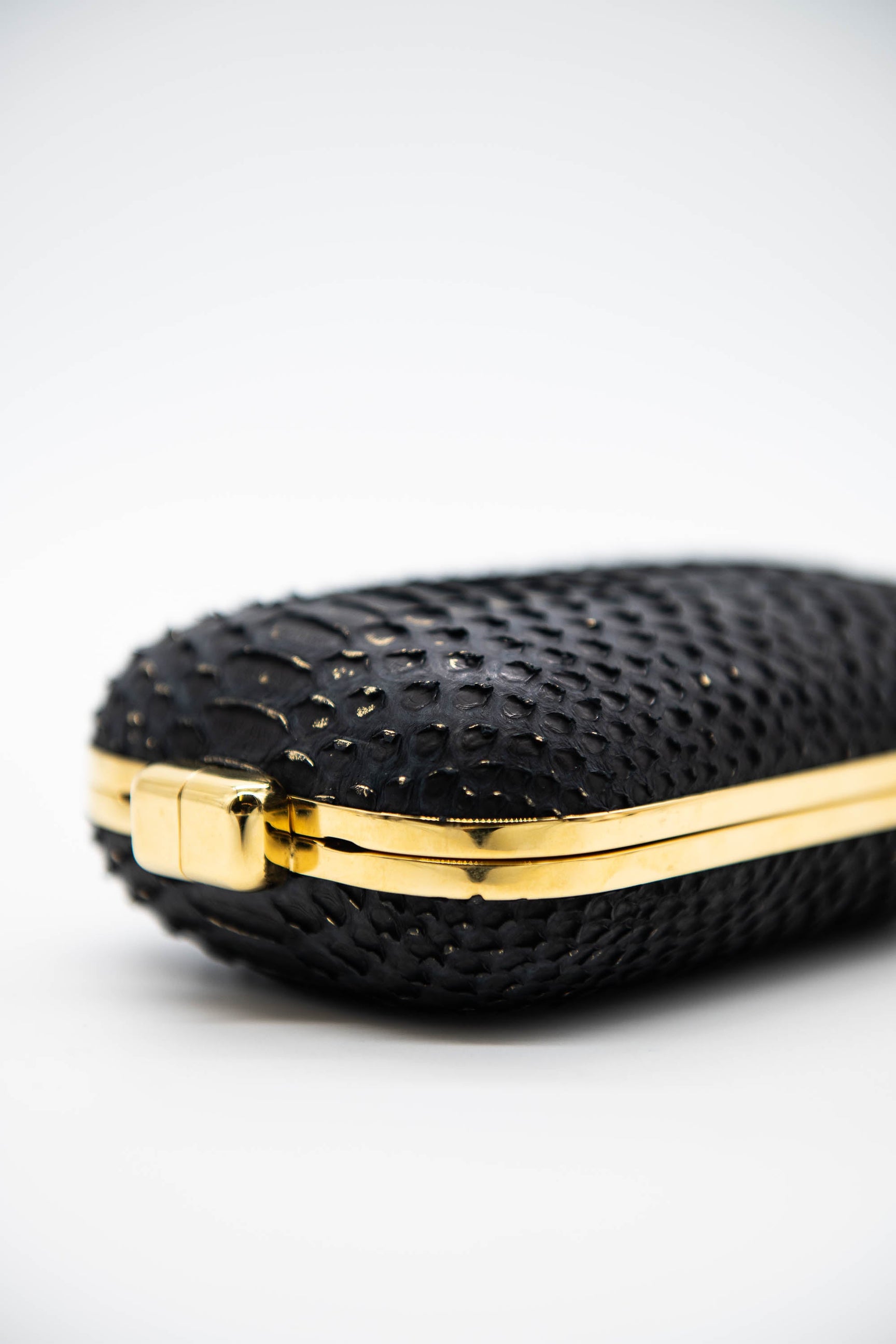 Arti Moda Pill Box Clutch - Black