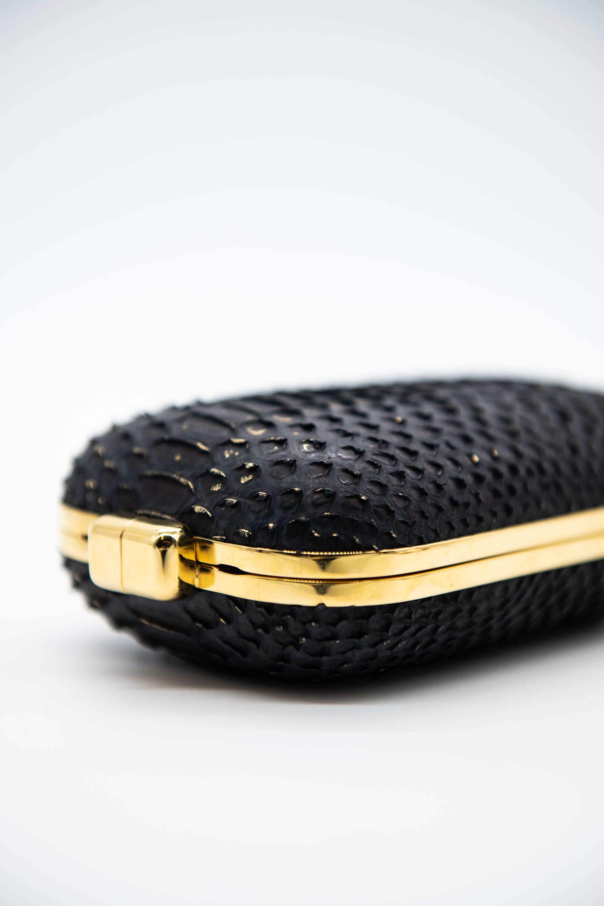 Arti Moda Pill Box Clutch - Black
