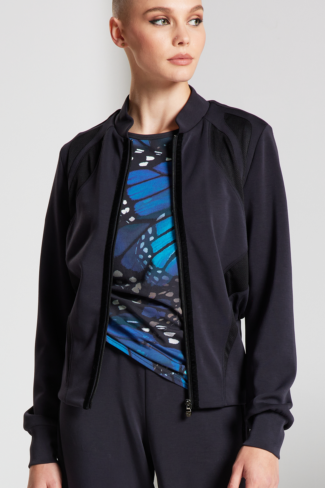 Everywhere Zip Up Jacket - Black