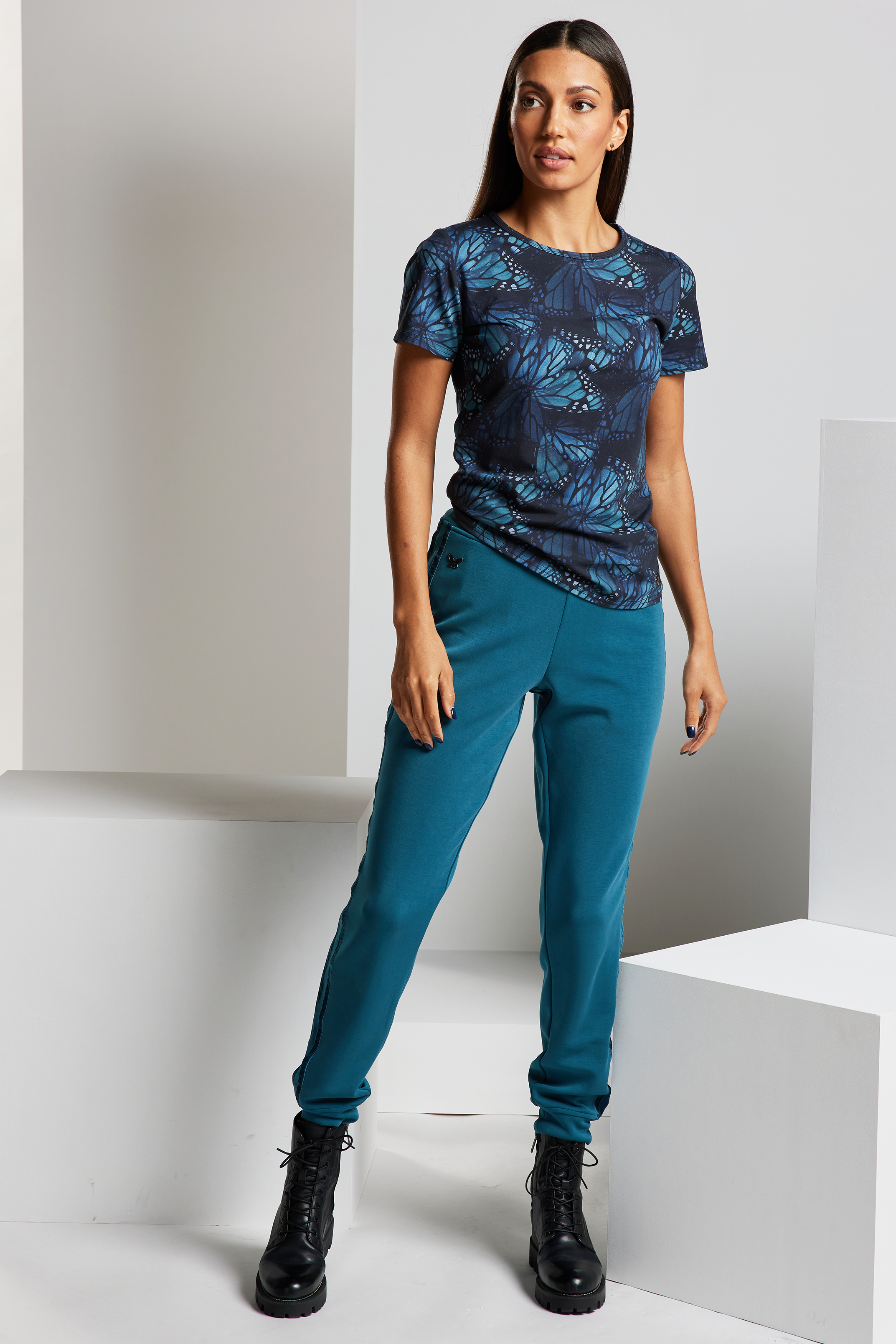 Signature Monarch Tee - Teal