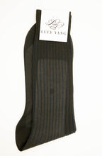 Load image into Gallery viewer, Men&#39;s Dress Socks - Olive